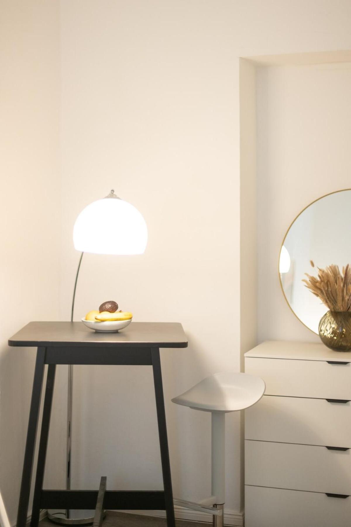 Homely - Spacious, Modern, S-bahn Nearby , Groups & Families *